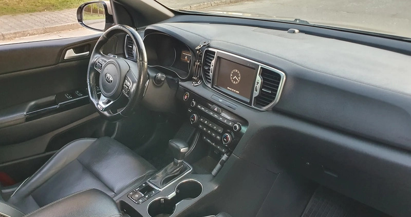 Kia Sportage cena 97800 przebieg: 138000, rok produkcji 2018 z Mielec małe 379